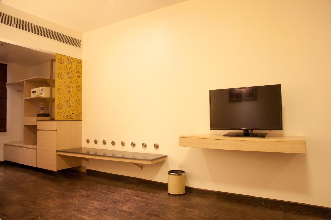 Hotel Sabareesh Park マドゥライ エクステリア 写真